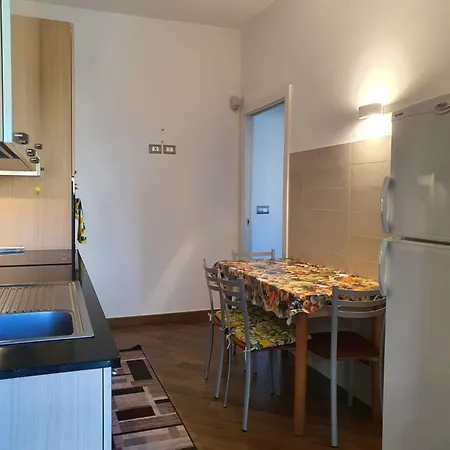 דירה Elisa House